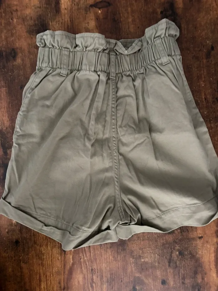 Short vert taille haute - photo numéro 3