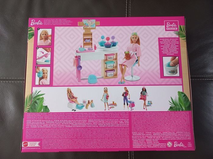 BARBIE JOURNEE AU SPA MATTEL NEUF - photo numéro 2