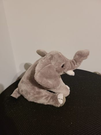 doudou éléphant