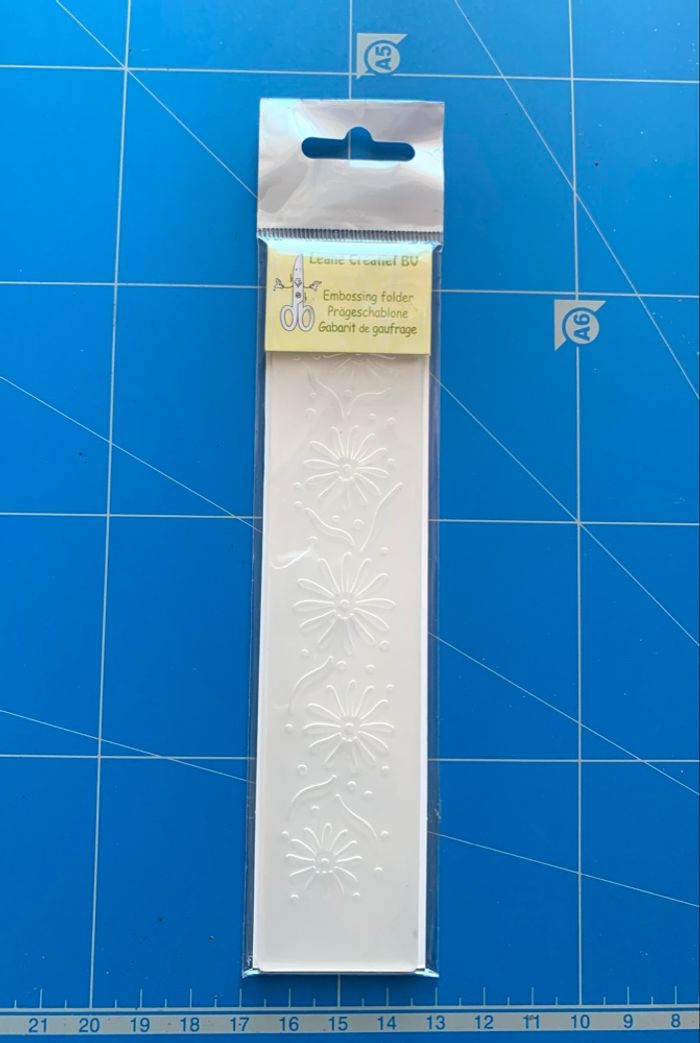 Embossing folder, Gabarit de gaufrage bordure Leane Creatief