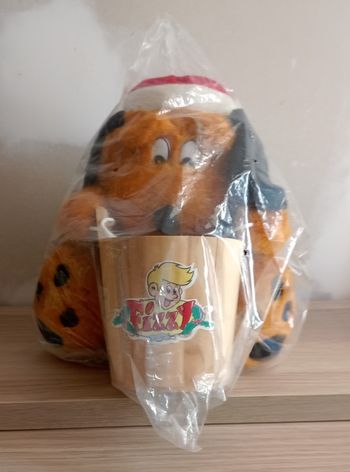 Chien en peluche Noël neuf