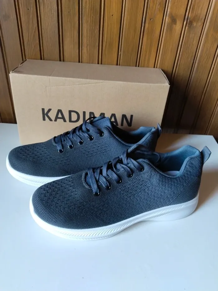 Superbes chaussures baskets sneakers homme pointure 44 - photo numéro 2