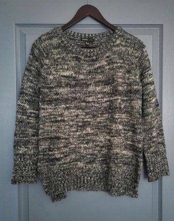 Pull d'hiver Mango en laine et angora chiné gris et noir Taille 36 à 42