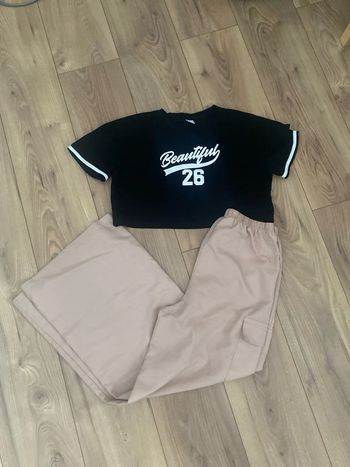 Ensemble pantalon et t-shirt
