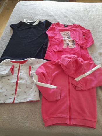 Lot vêtements fille taille 2 ans