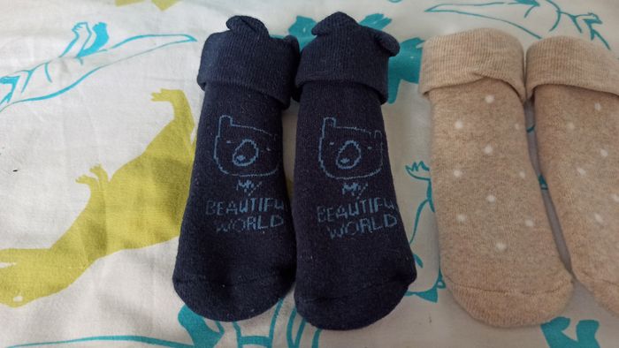 Lot paires chaussettes 15-17 - photo numéro 4