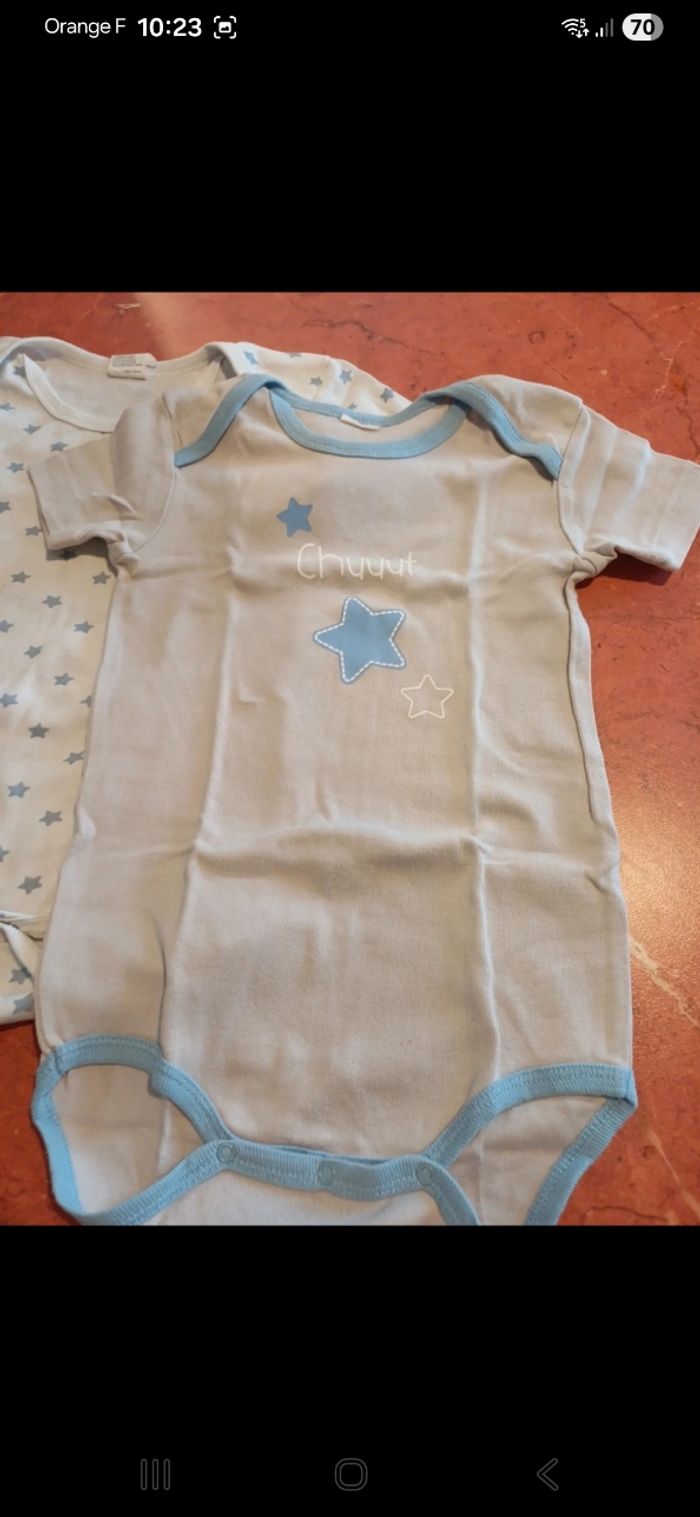 Lot de 2 bodies taille 36 mois - photo numéro 2