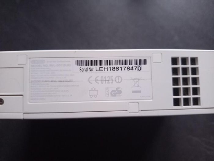 Nintendo - Wii - Console - photo numéro 4
