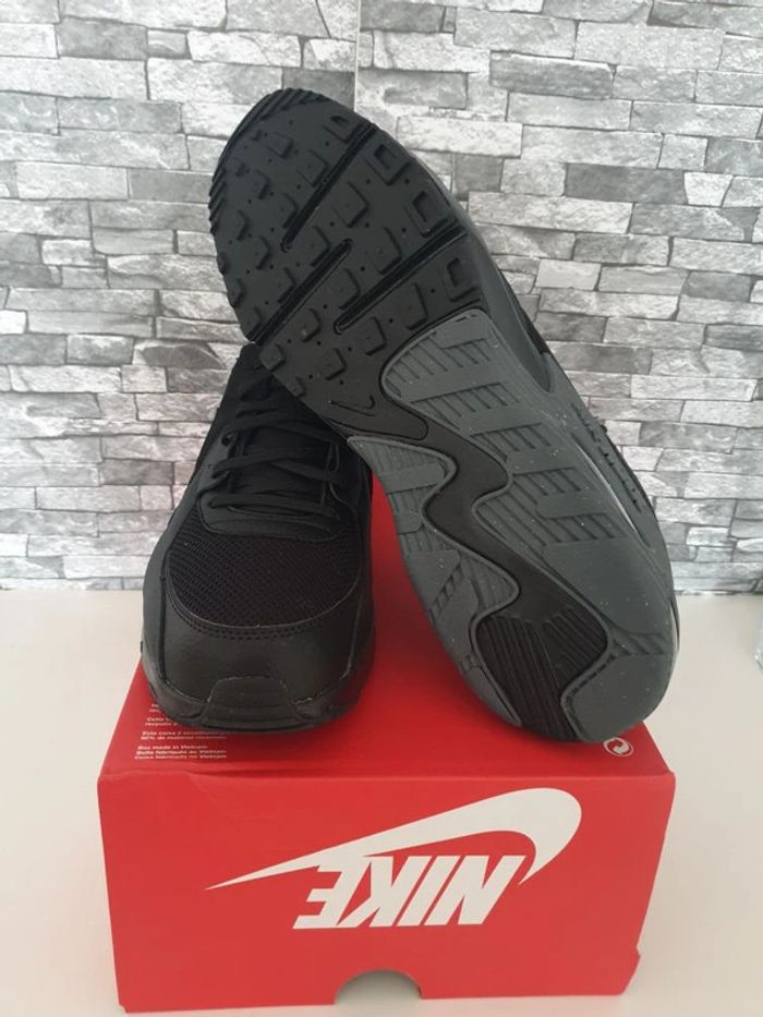 Air Max Excee Pointure 49,5 - photo numéro 2