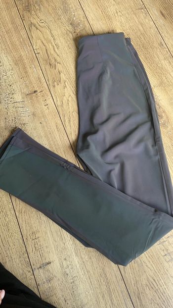 Pantalon slim Jennyfer gris caméléon 34 XS Tbe