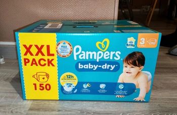 Couches Pampers Baby-Dry taille 3