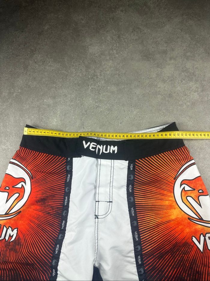 Short de sport de combat mma ufc Venum / Taille L 40 / Très bon état - photo numéro 8