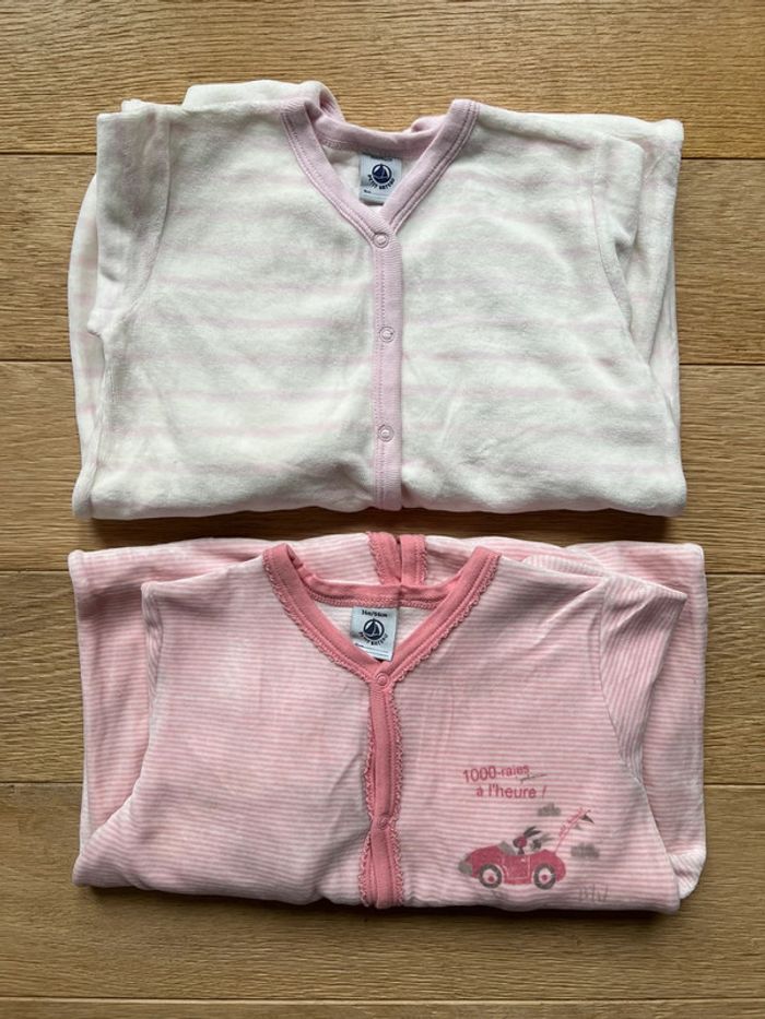 Vends lot de 2 pyjamas velours petit bateau 36 mois neuf sans étiquette