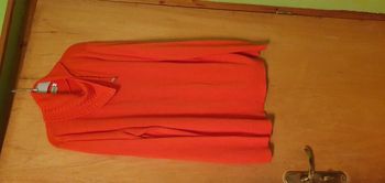 Pull orange