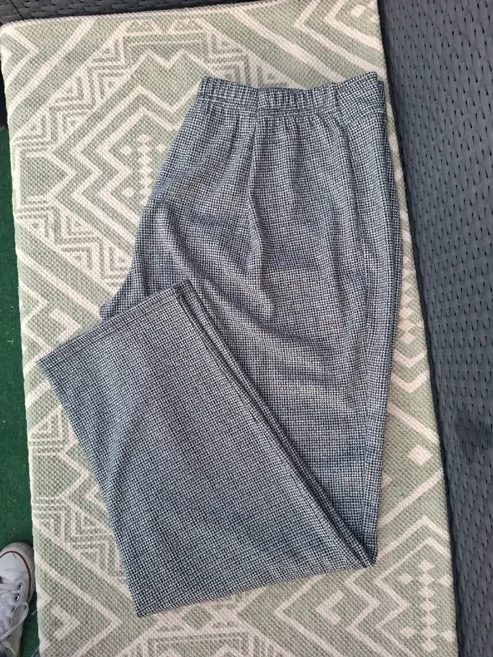 Pantalon t48-50 - photo numéro 2