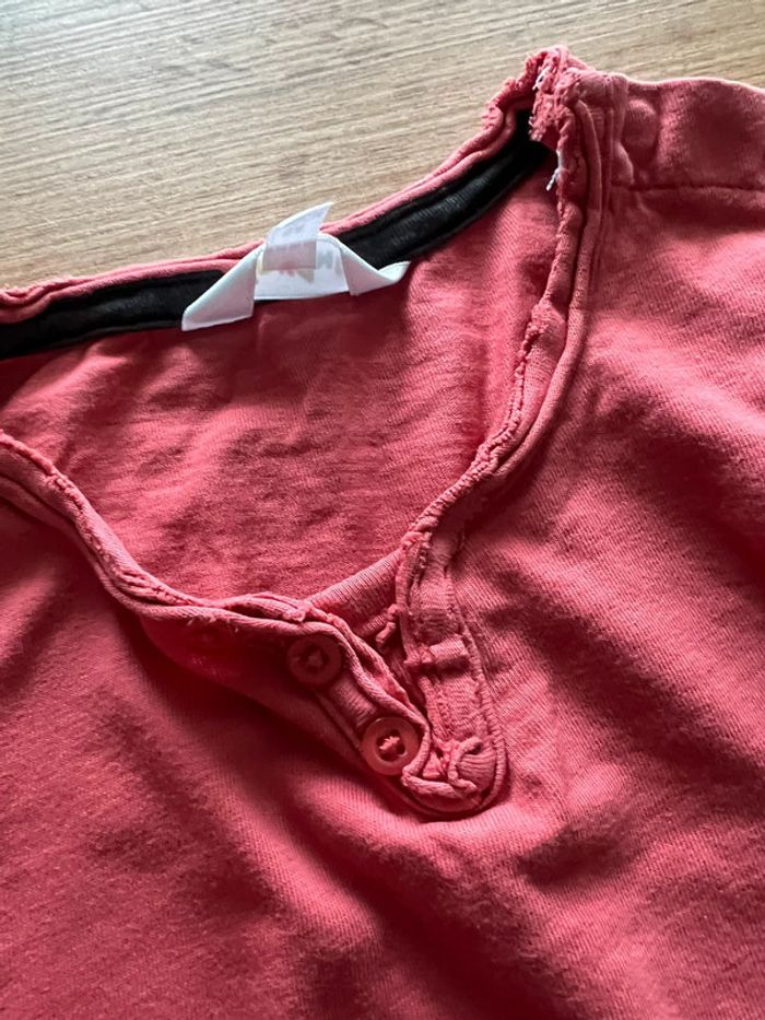 T-shirt manches longues vieux rose garçon Kiabi taille 5 ans - photo numéro 4