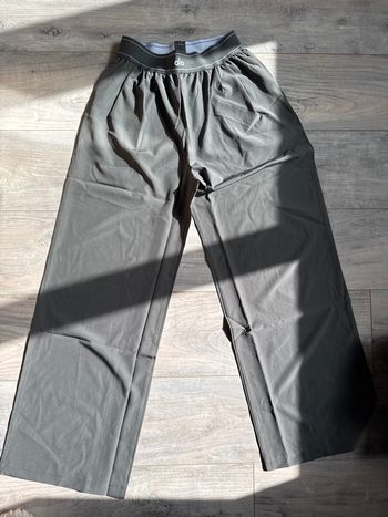 Pantalon Large Alo Yoga - Neuf - Taille S