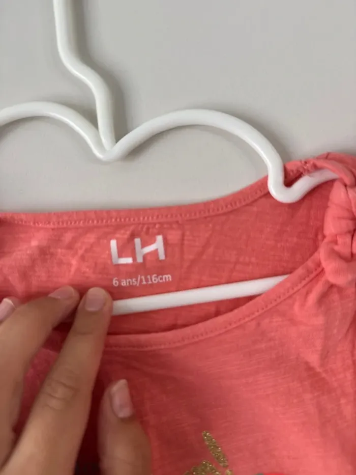 👚 Débardeur - fille 6 ans - très bon état - marque la halle100% coton - photo numéro 3