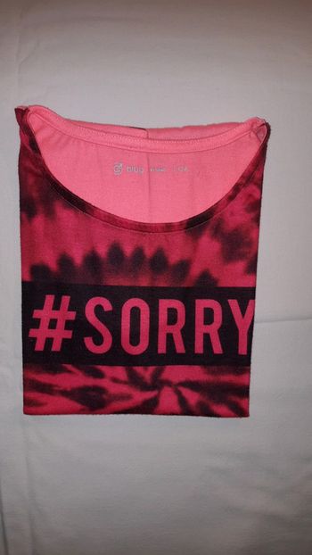 T-shirt manches courtes Gémo pour fille en taille 12 ans.