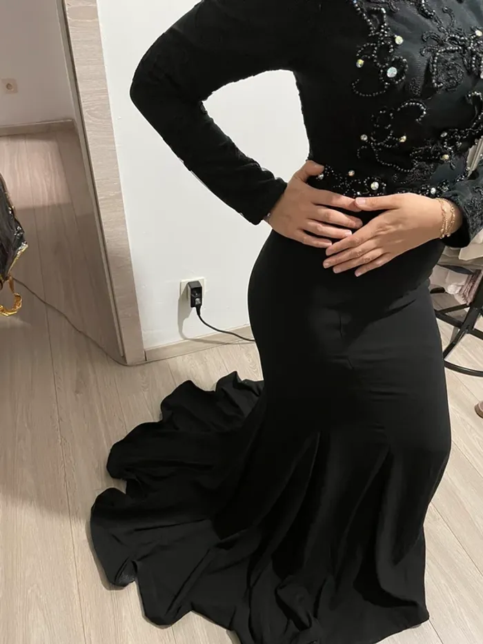 Robe de soirée - photo numéro 2