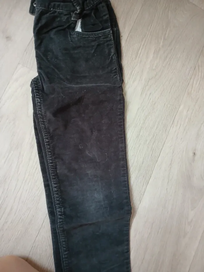 Lot pantalon slim et tee shirt manches longues - photo numéro 5