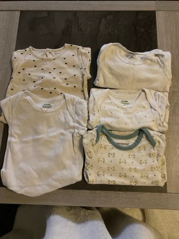 Lot de bodies manche longue