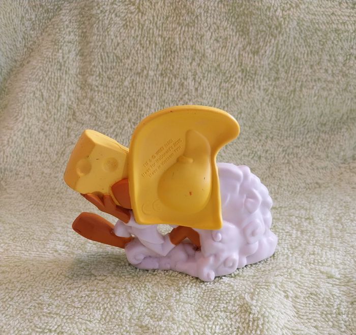 figurine Speedy Gonzales Looney Tunes McDonald's 2020 - photo numéro 2