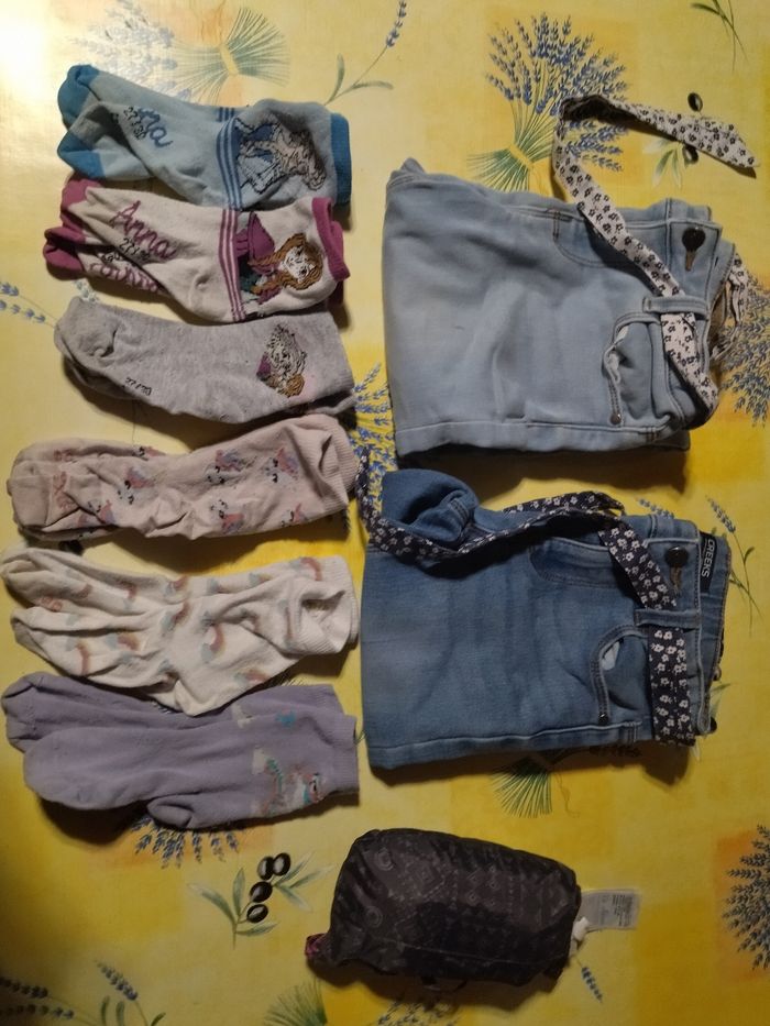 Lot vêtements 8 ans - photo numéro 3