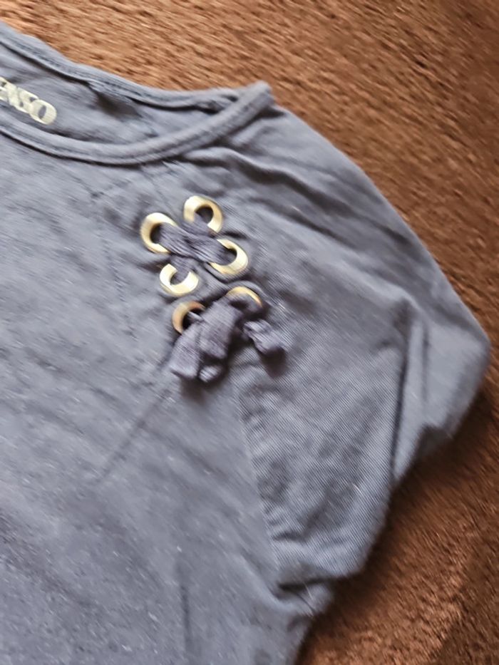 Tee-shirt manches longues filles 6 ans - photo numéro 3