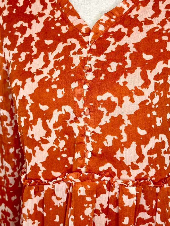 Robe à manches longues volantes - photo numéro 2