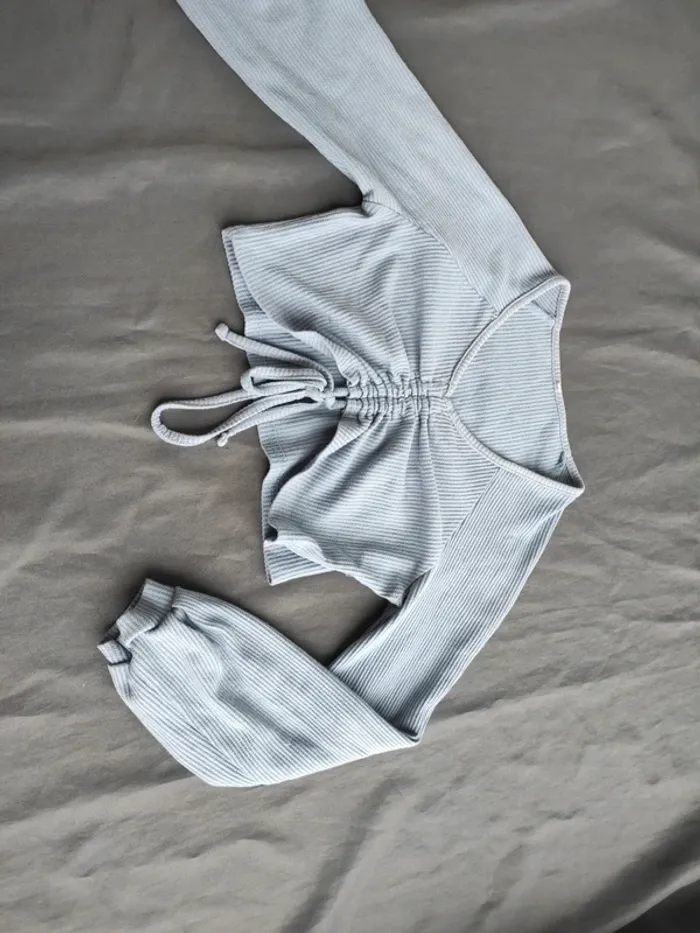 Boléro crop top - photo numéro 2