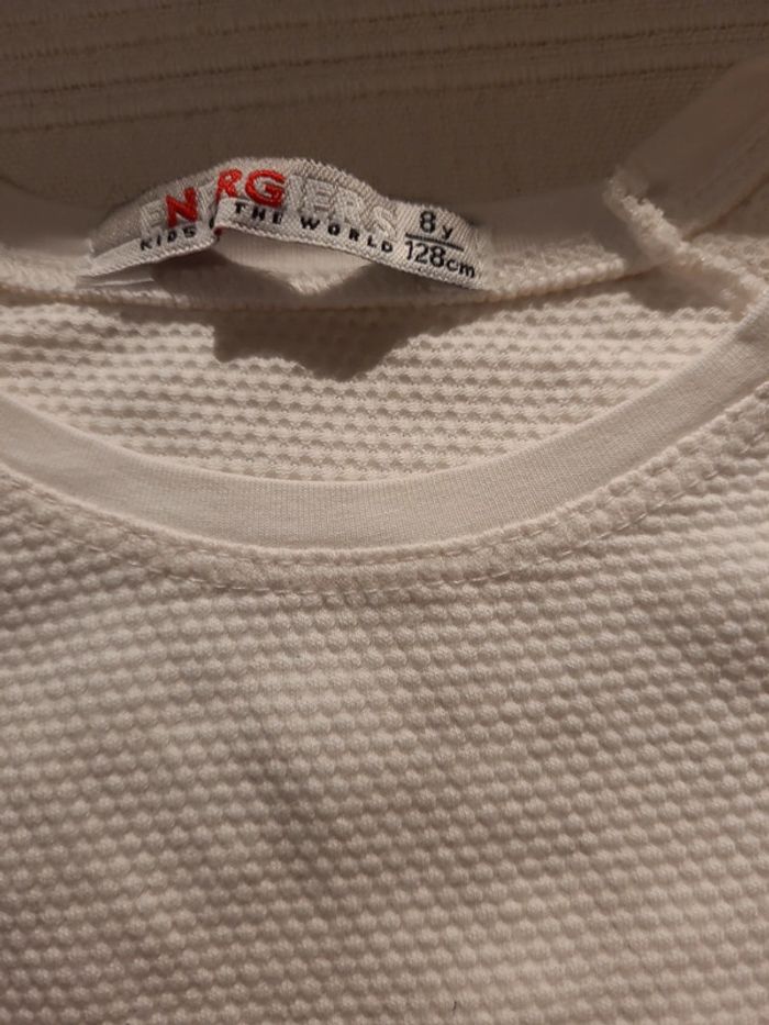 T shirt 8ans - photo numéro 3