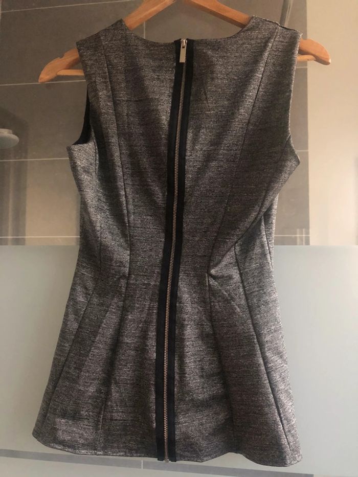 Top asymétrique - photo numéro 2