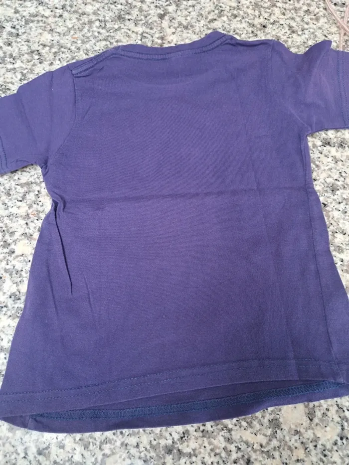Tee-shirt "heureux" (5 ans) - photo numéro 3