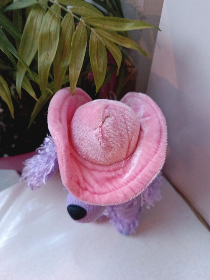 Peluche plush caniche violet purple chien dog chapeau rose pink cap cowboy western forest - photo numéro 5