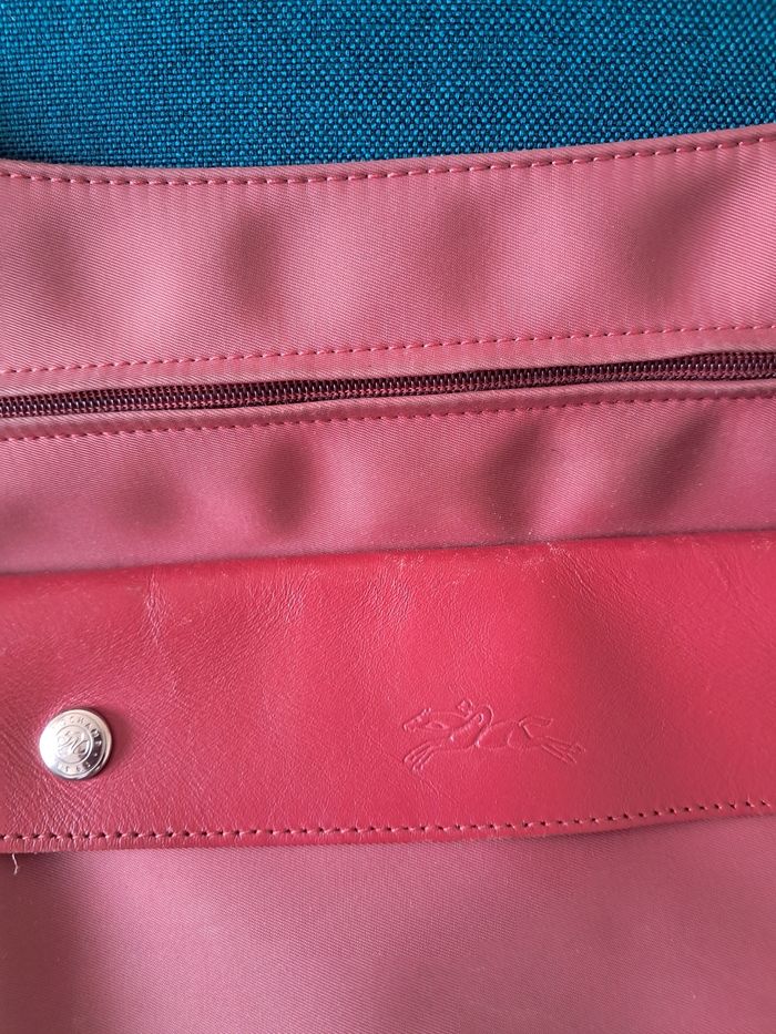 Sac à main avec une bandoulière - photo numéro 4