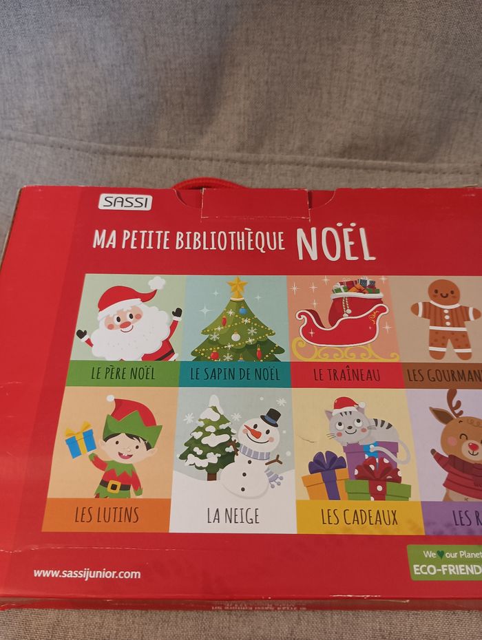 8 livres cartonnés ma petite bibliothèque de Noel neuf - photo numéro 2