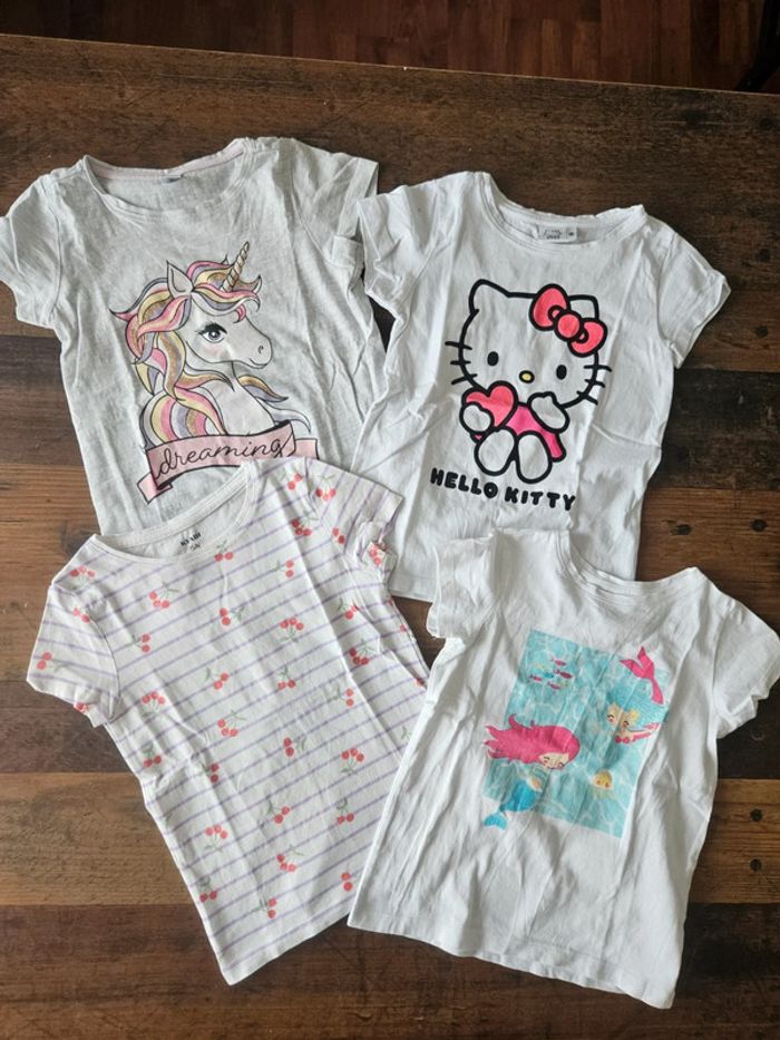 Lot de 4 t-shirts fille 5ans