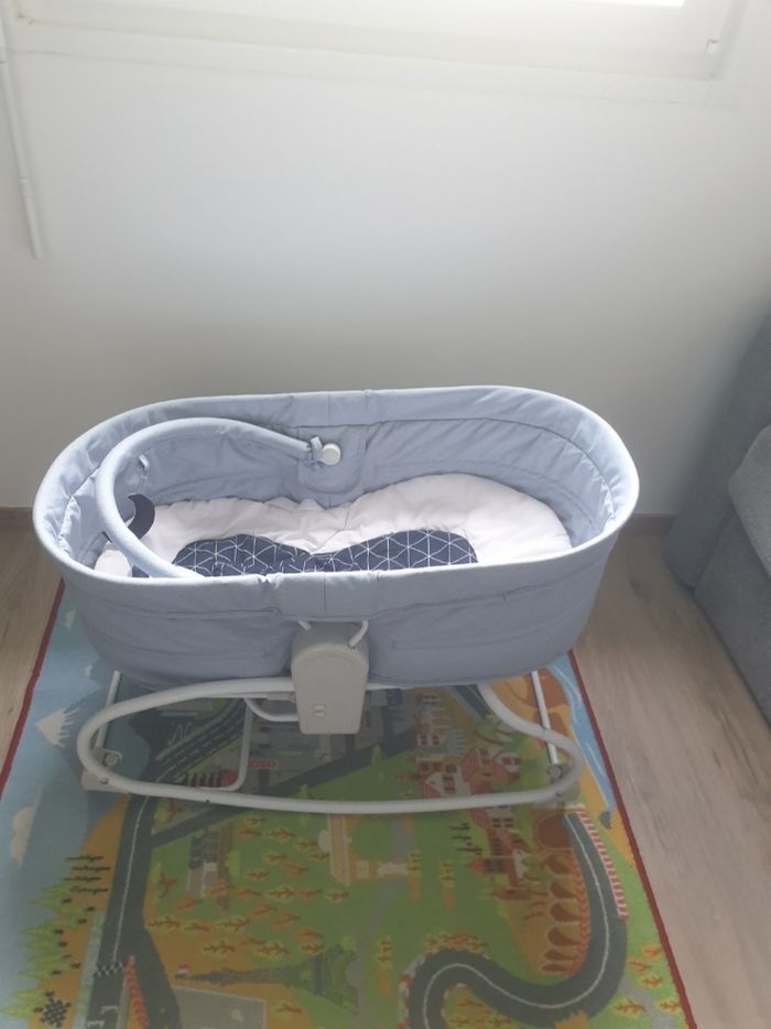 Berceau amovible et musical - photo numéro 2