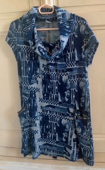 Tunique robe bleue femme/ taille 40-42/ tres bon etat