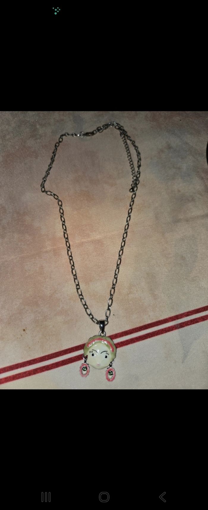 Collier fantaisie