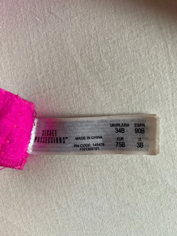 Soutien gorge fushia - photo numéro 5