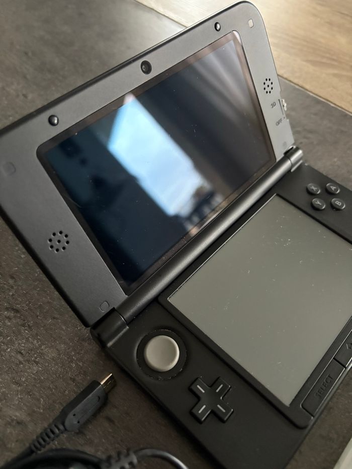Nintendo 3ds XL - photo numéro 5