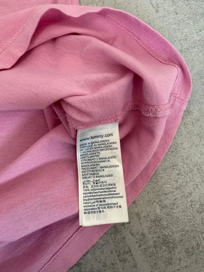 T-shirt Tommy Jeans femme rose taille S parfait état - photo numéro 8