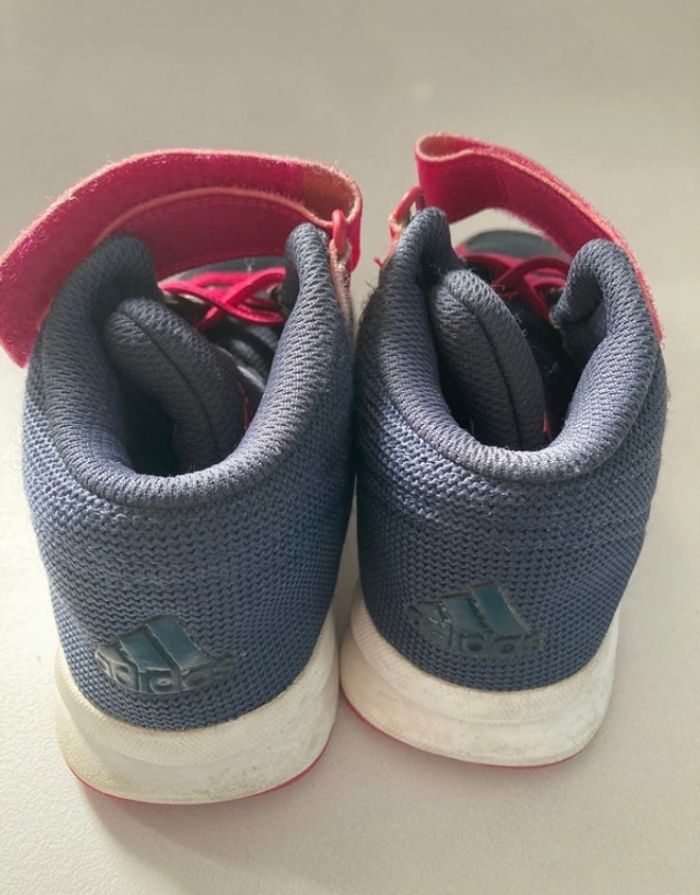 Basket Adidas - photo numéro 3