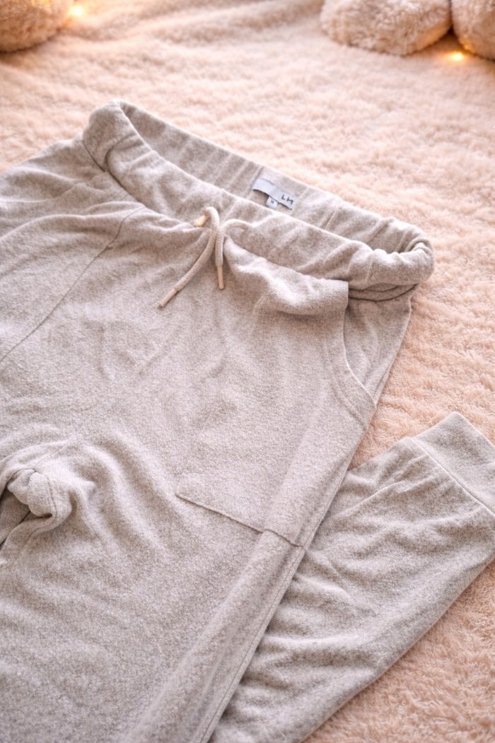 Jogging femme – Taille M – beige clair - photo numéro 2