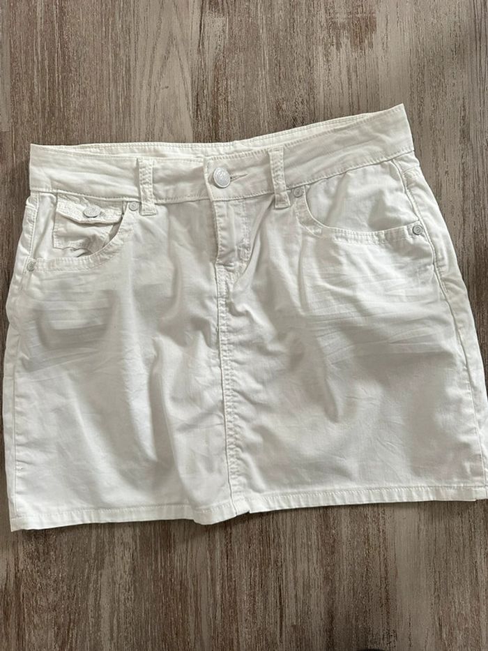 Jupe blanche - photo numéro 6