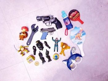 Lot divers jouets