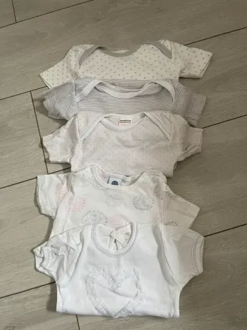 Lot de 5 bodies