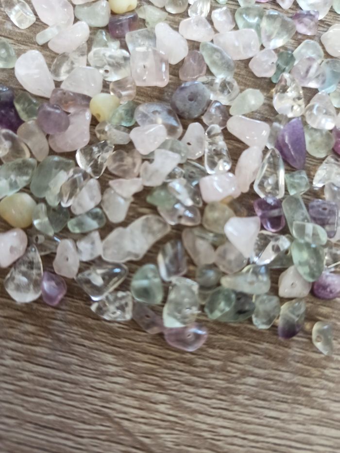 Lot de pierres naturelles "chips" assorties pour bijoux DIY (29 g) - photo numéro 4